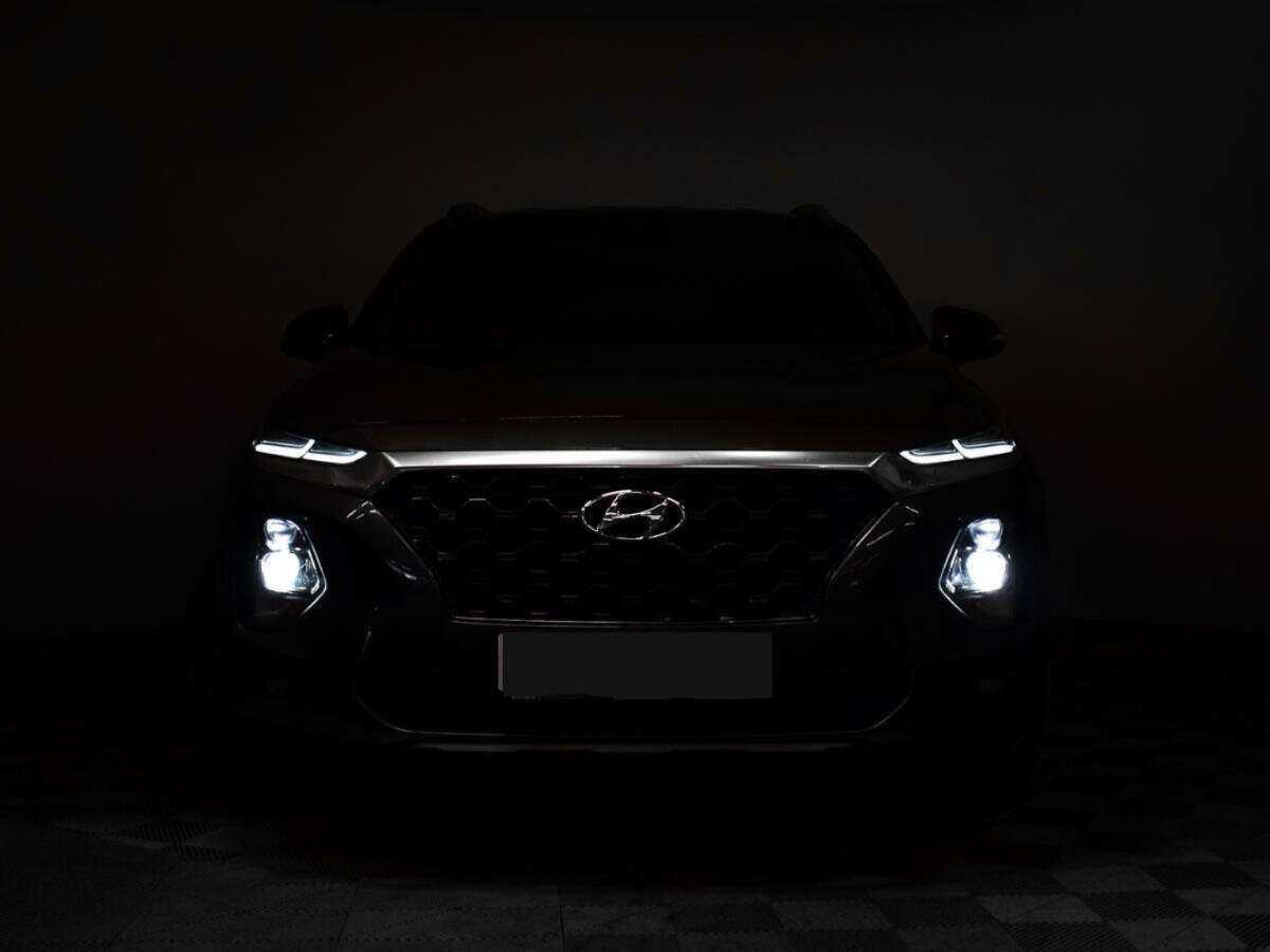Купить Hyundai Santa Fe, 2018, 111 636 км, фото №3