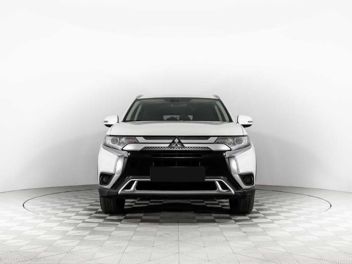 Купить Mitsubishi Outlander, 2020, 125 783 км, фото №2