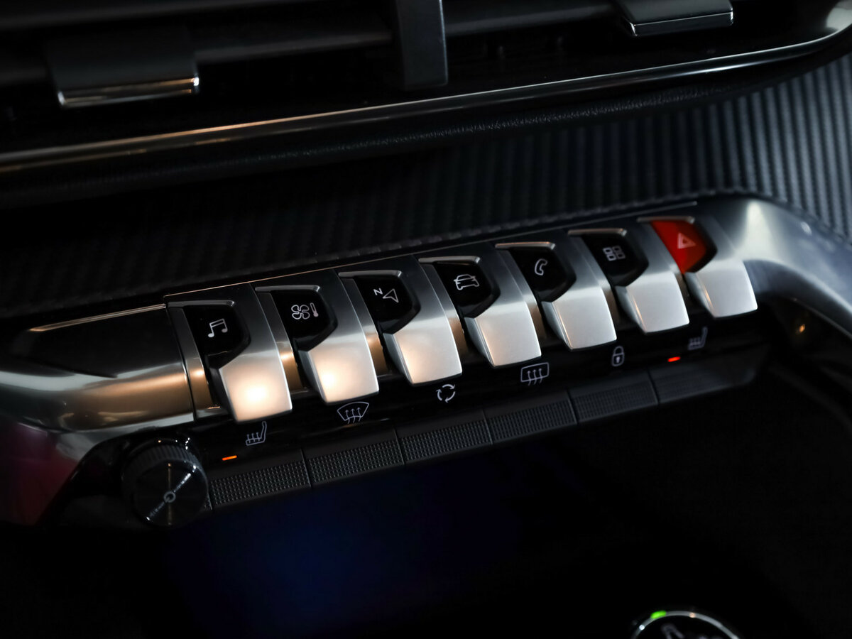 Купить Peugeot 3008 II, 2020, 71 669 км, фото №17