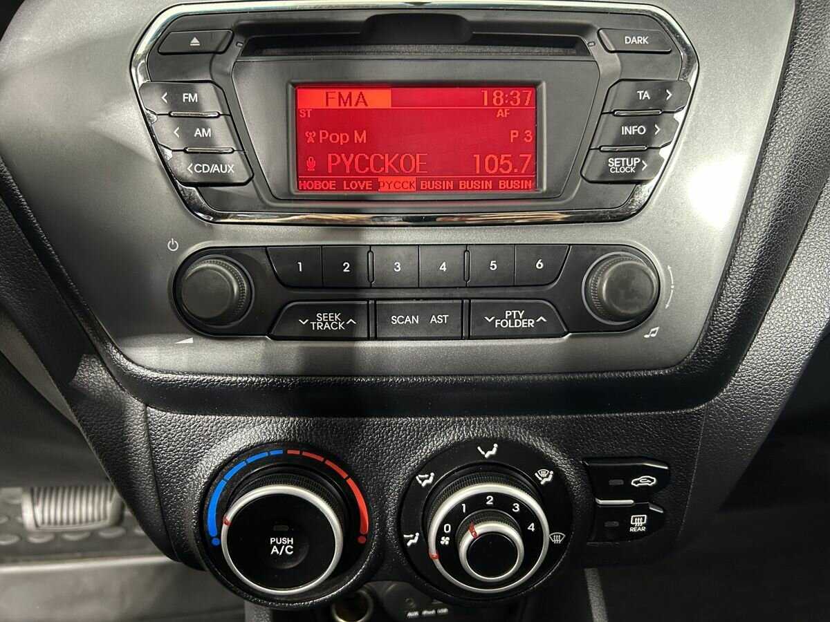 Купить Kia Rio 6-speed, 2014, 107 686 км, фото №11
