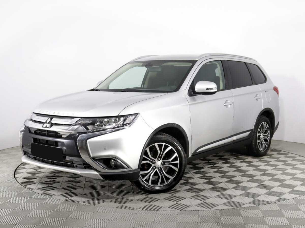 Купить Mitsubishi Outlander, 2017, 153 940 км, фото №1