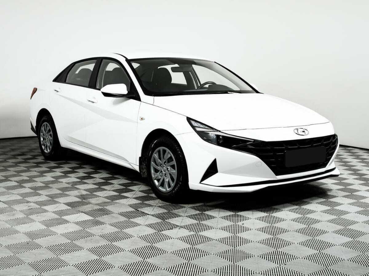 Купить Hyundai Elantra, 2022, 11 896 км, фото №3