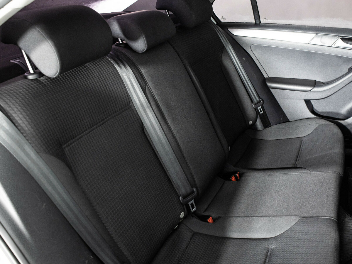 Купить Volkswagen Jetta VI Рестайлинг, 2016, 133 444 км, фото №11