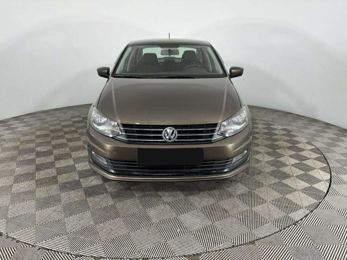 Купить Volkswagen Polo, 2016, 94 342 км, фото №2