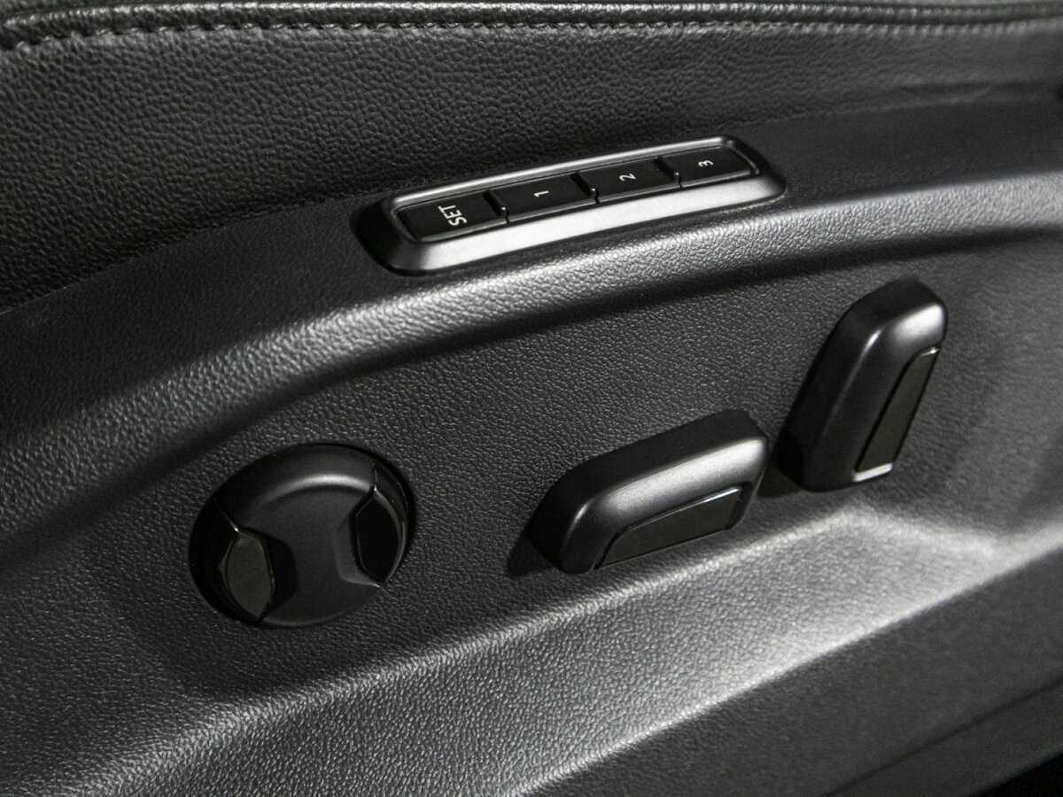 Купить Volkswagen Tiguan, 2018, 153 729 км, фото №17