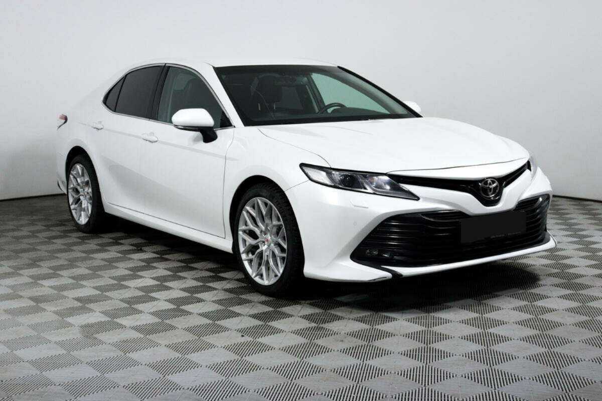 Купить Toyota Camry, 2019, 59 812 км, фото №3