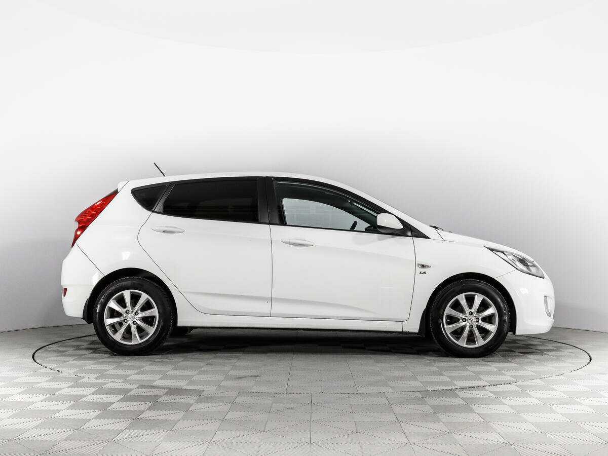 Купить Hyundai Solaris, 2014, 120 000 км, фото №4