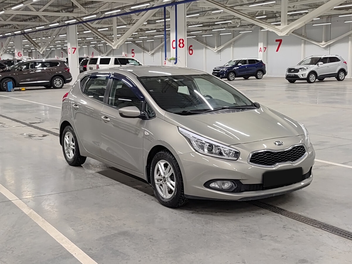 Купить Kia Ceed II, 2012, 84 618 км, фото №3