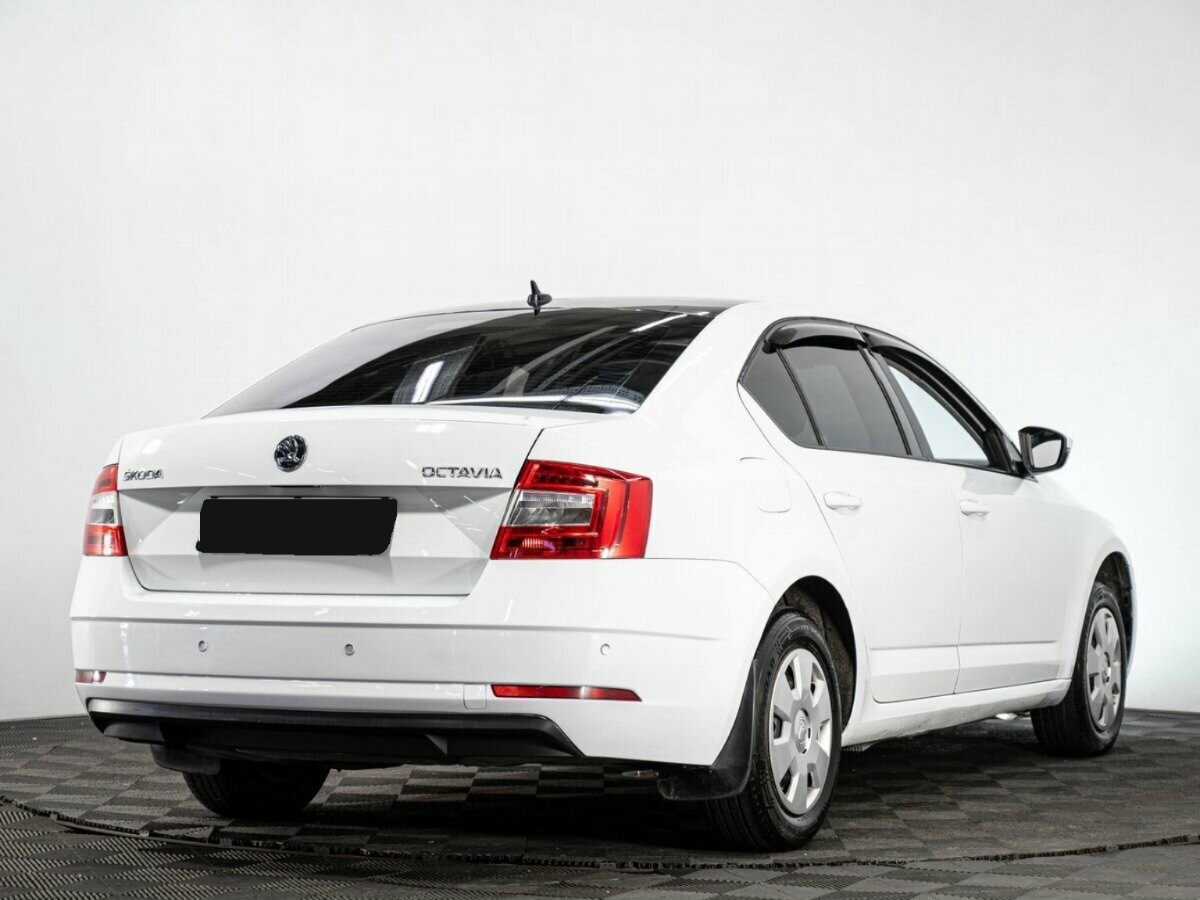 Купить Skoda Octavia, 2017, 200 790 км, фото №4