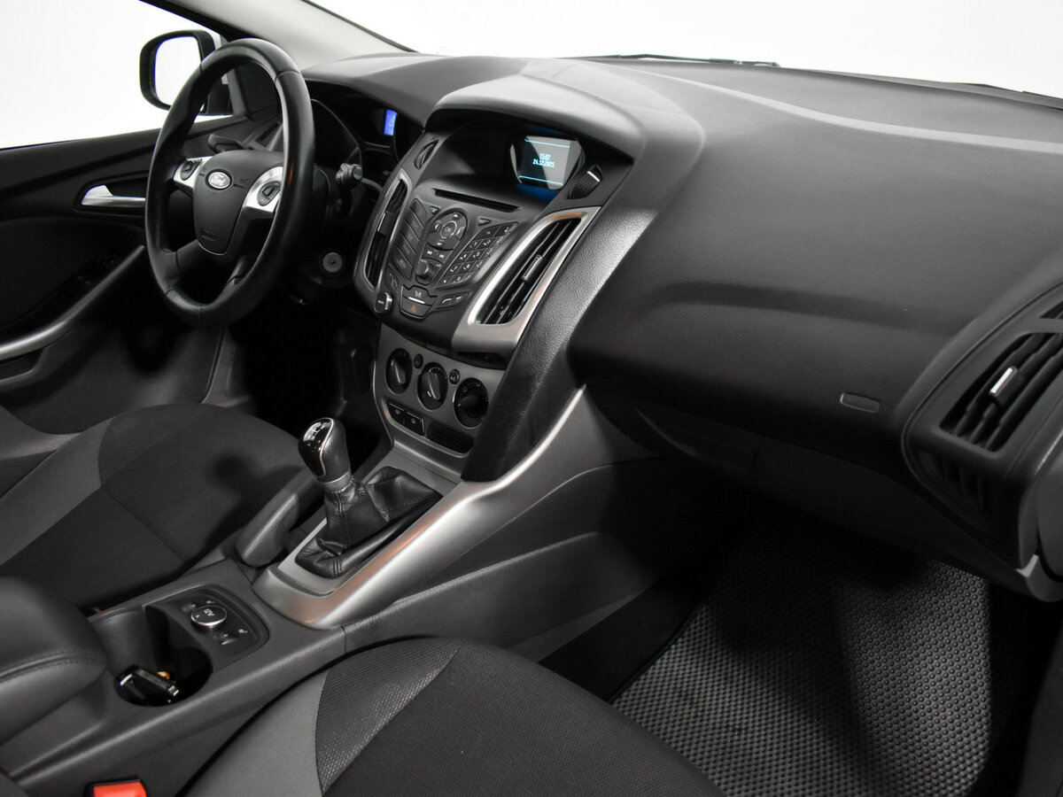 Купить Ford Focus III, 2014, 199 000 км, фото №11