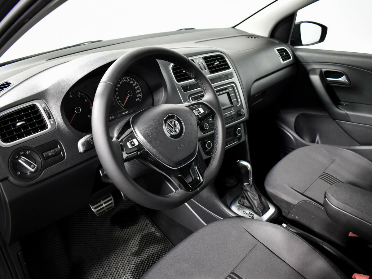 Купить Volkswagen Polo V Рестайлинг, 2017, 126 097 км, фото №9
