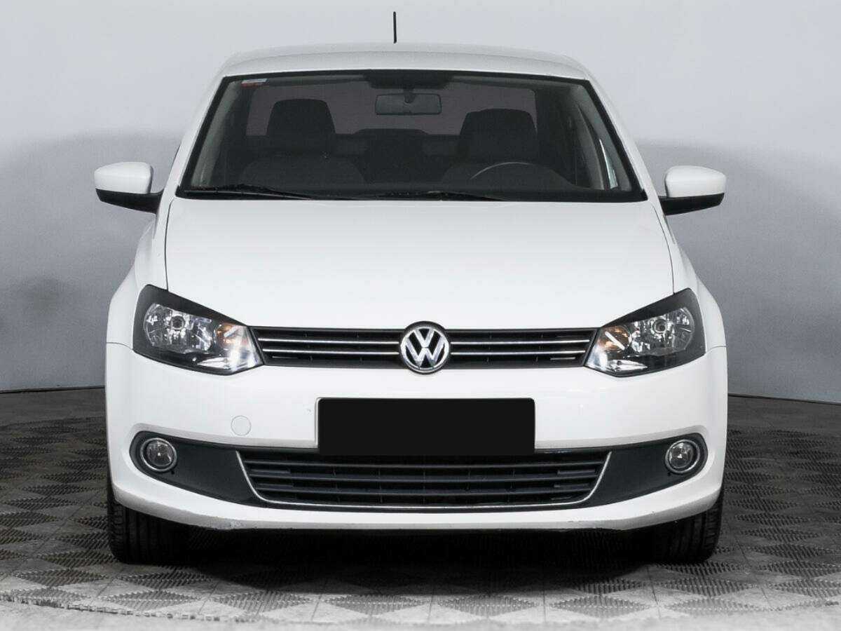 Купить Volkswagen Polo, 2013, 116 016 км, фото №2