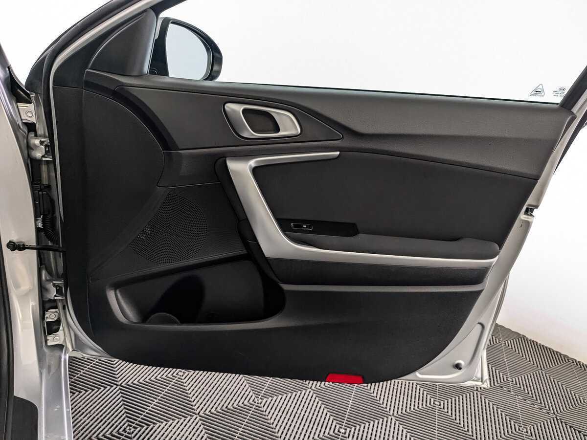 Купить Kia Ceed, 2020, 44 359 км, фото №20