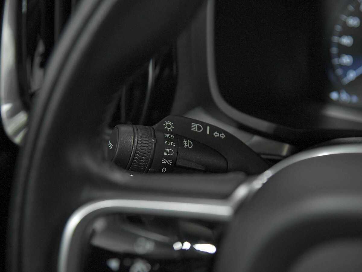 Купить Volvo V60, 2020, 150 775 км, фото №7