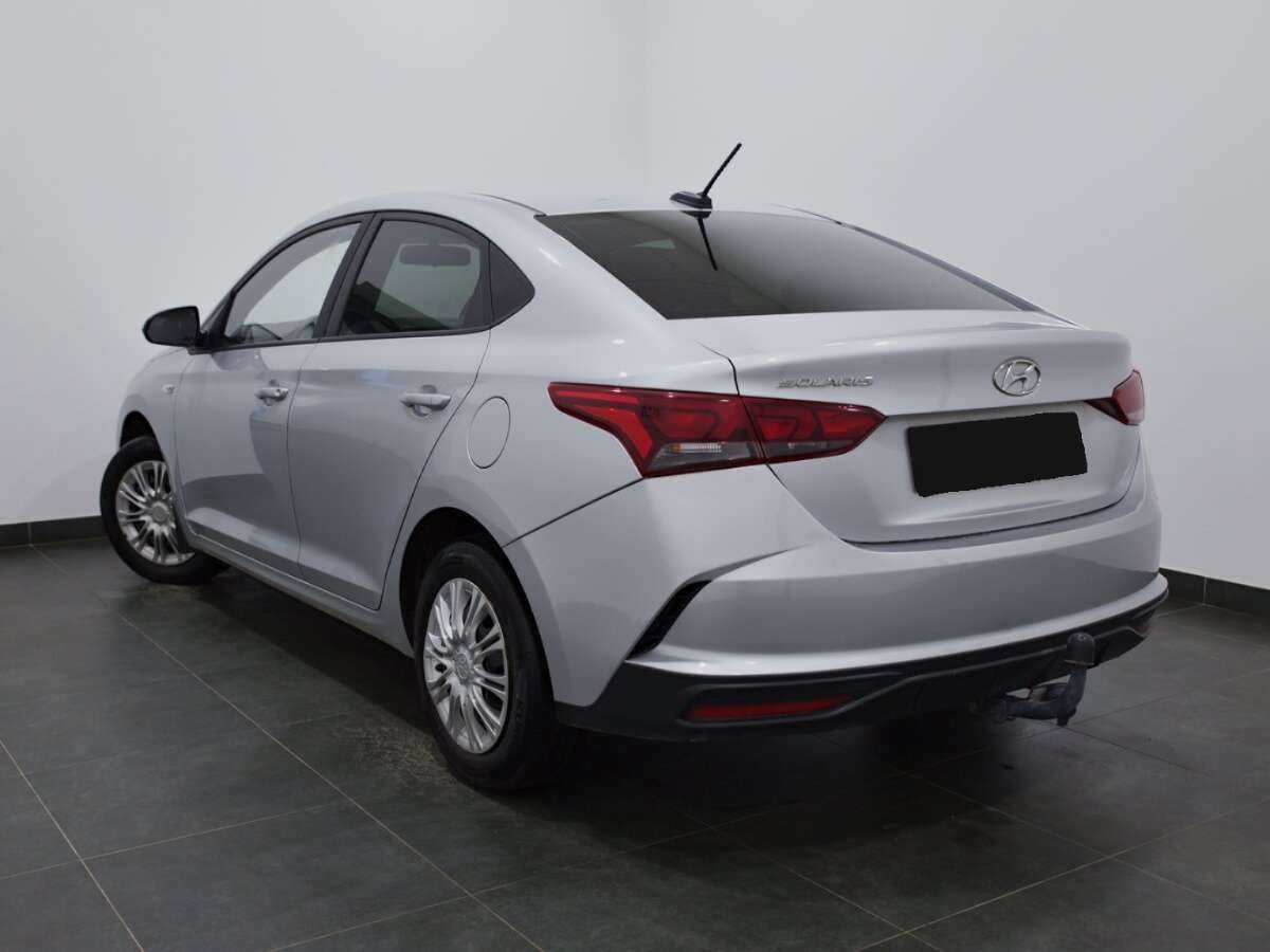 Купить Hyundai Solaris, 2020, 85 669 км, фото №3