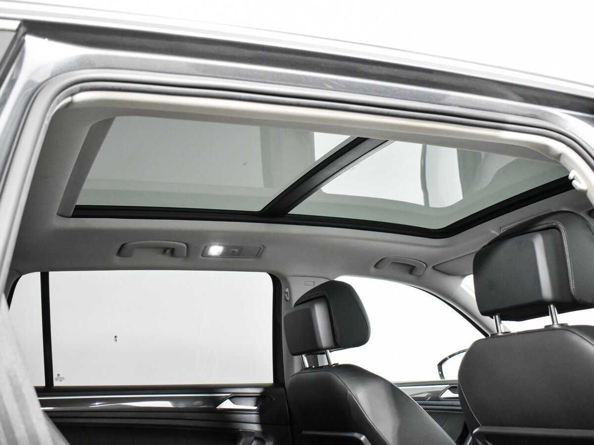 Купить Volkswagen Tiguan Allspace, 2020, 94 059 км, фото №17