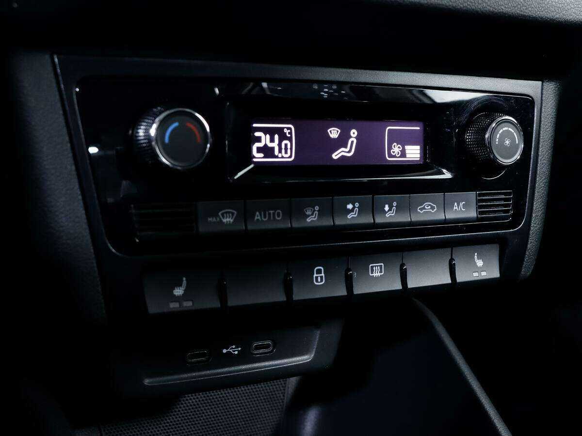 Купить Volkswagen Polo, 2022, 43 225 км, фото №16