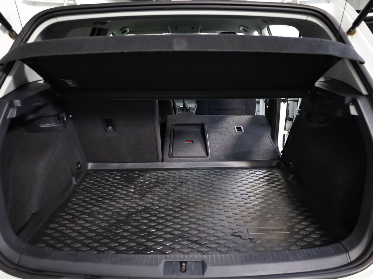 Купить Volkswagen Golf VII, 2015, 130 851 км, фото №27