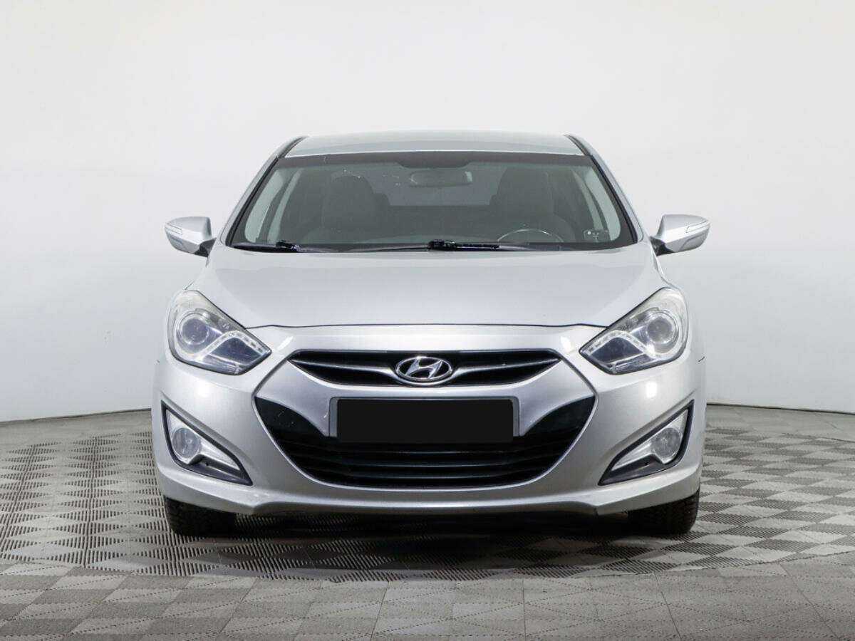 Купить Hyundai i40, 2013, 157 573 км, фото №2