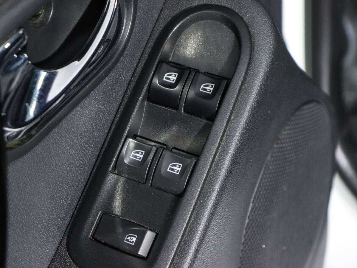 Купить Lada (ВАЗ) Largus Cross, 2021, 90 204 км, фото №14