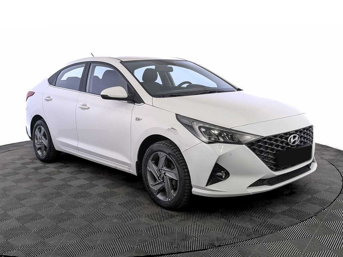 Купить Hyundai Solaris, 2021, 101 042 км, фото №3