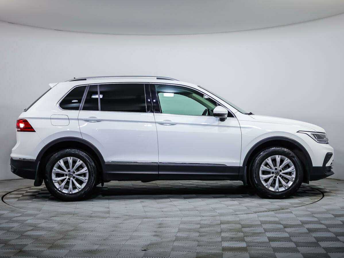 Купить Volkswagen Tiguan, 2020, 45 904 км, фото №3