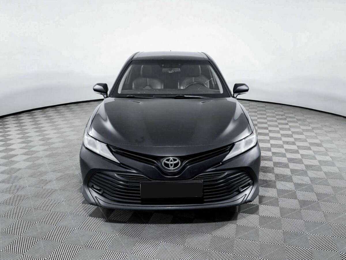 Купить Toyota Camry, 2018, 190 463 км, фото №2