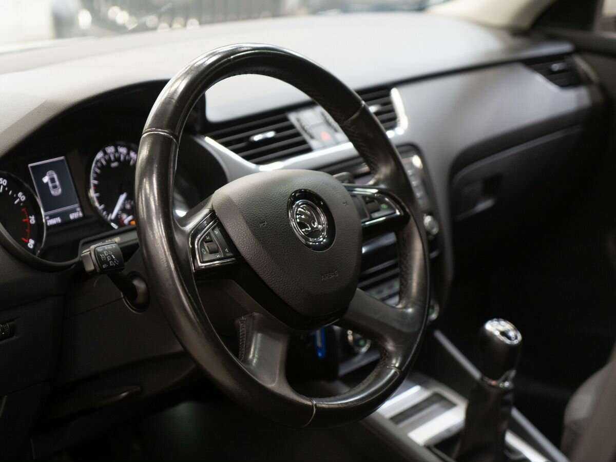 Купить Skoda Octavia, 2014, 287 000 км, фото №3