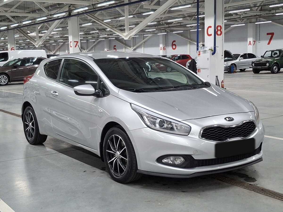 Купить Kia Ceed II, 2013, 187 209 км, фото №3