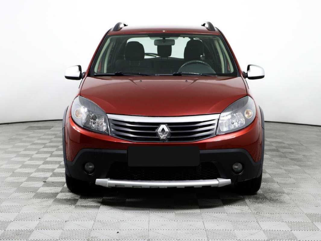 Купить Renault Sandero Stepway, 2012, 121 869 км, фото №2