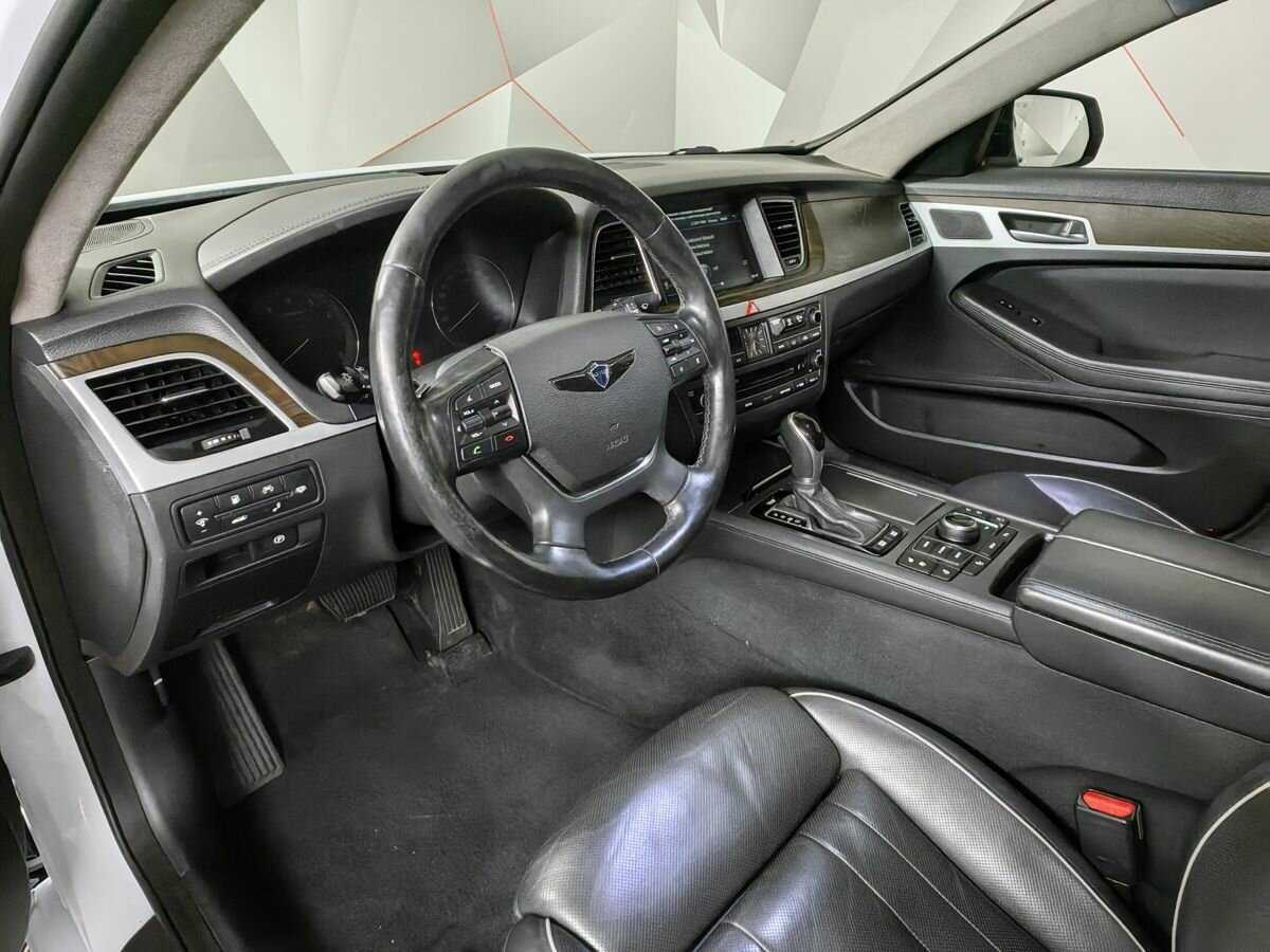 Купить Hyundai Genesis, 2014, 157 920 км, фото №15