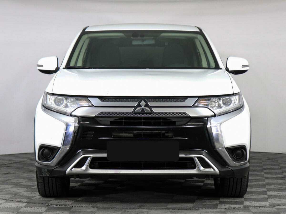Купить Mitsubishi Outlander, 2020, 49 213 км, фото №2