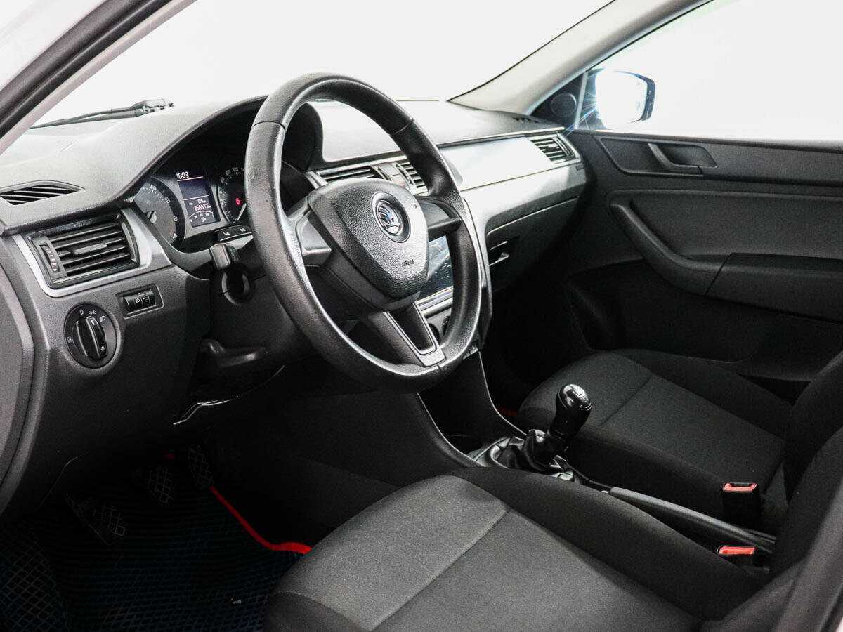 Купить Skoda Rapid, 2014, 256 000 км, фото №8
