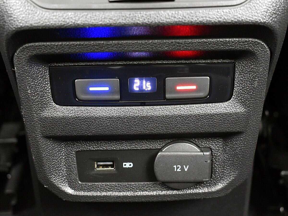 Купить Volkswagen Tiguan, 2020, 68 040 км, фото №17