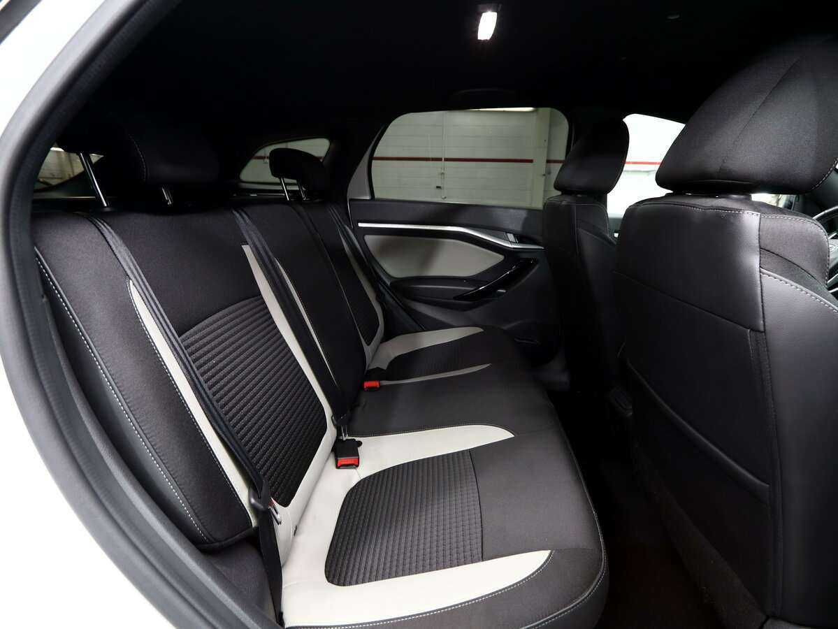 Купить Lada (ВАЗ) Vesta SW Cross, 2021, 48 750 км, фото №14