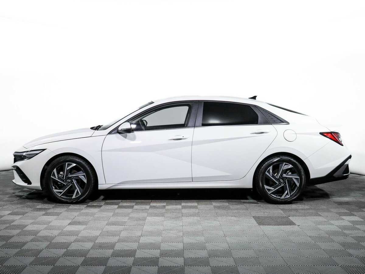 Купить Hyundai Elantra, 2023, 15 220 км, фото №5