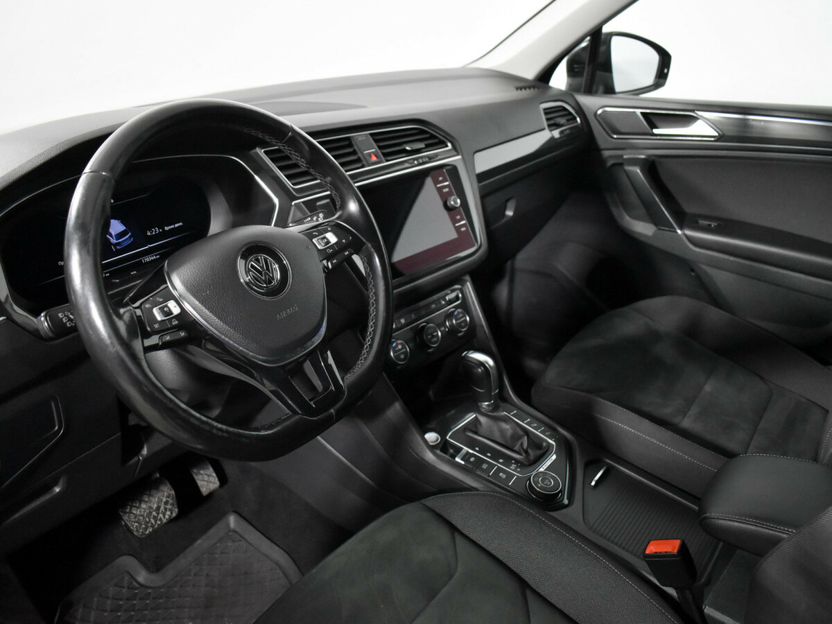 Купить Volkswagen Tiguan II, 2017, 170 343 км, фото №8