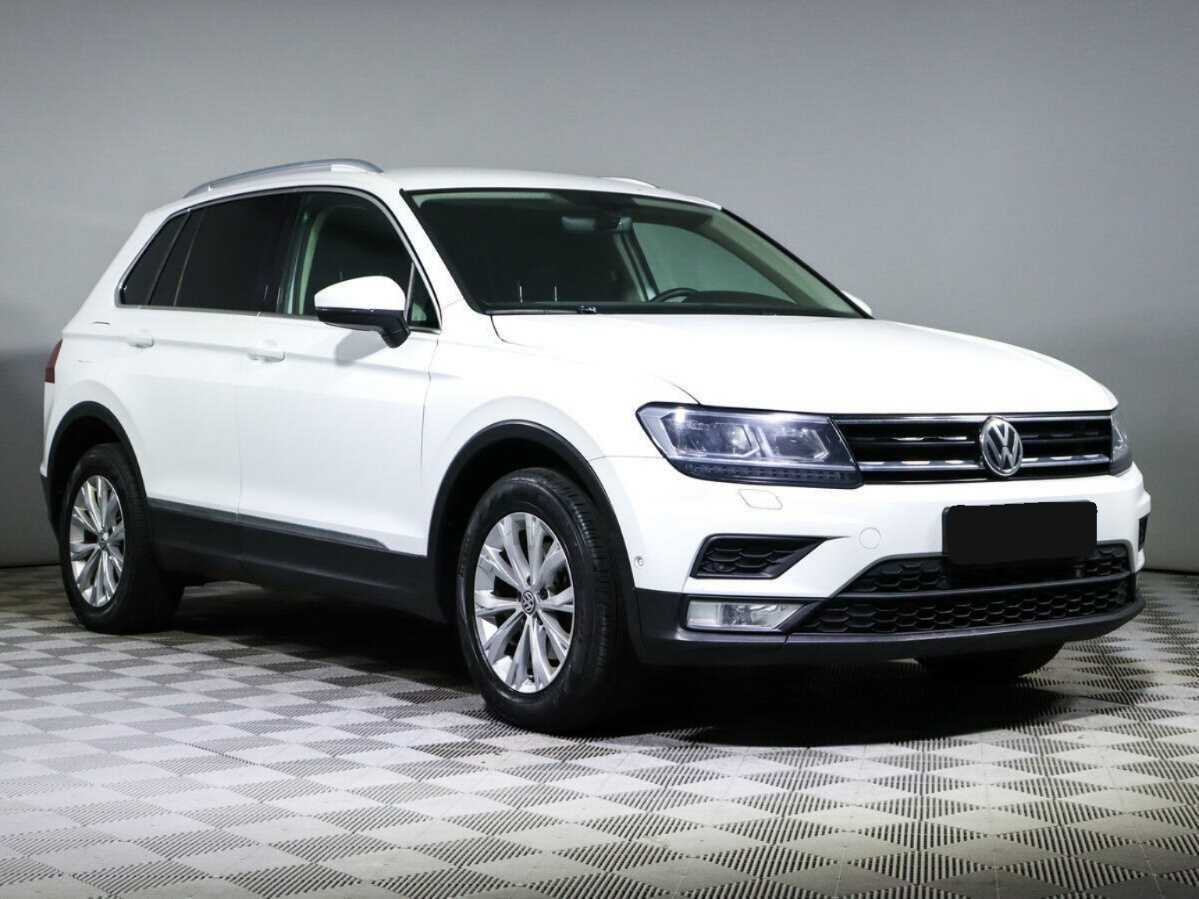 Купить Volkswagen Tiguan, 2017, 107 600 км, фото №3