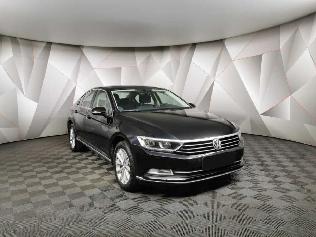 Купить Volkswagen Passat, 2019, 74 175 км, фото №3