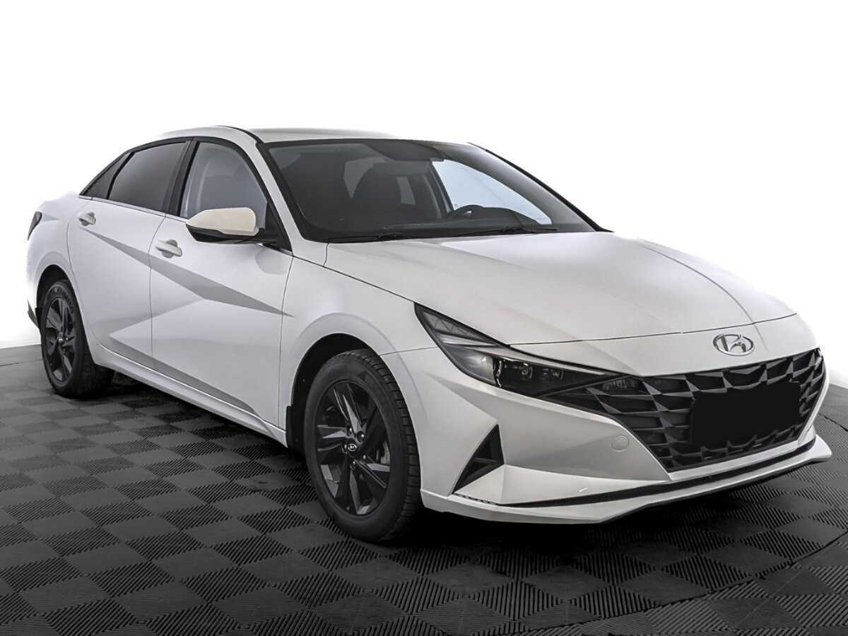 Купить Hyundai Elantra, 2021, 101 404 км, фото №3