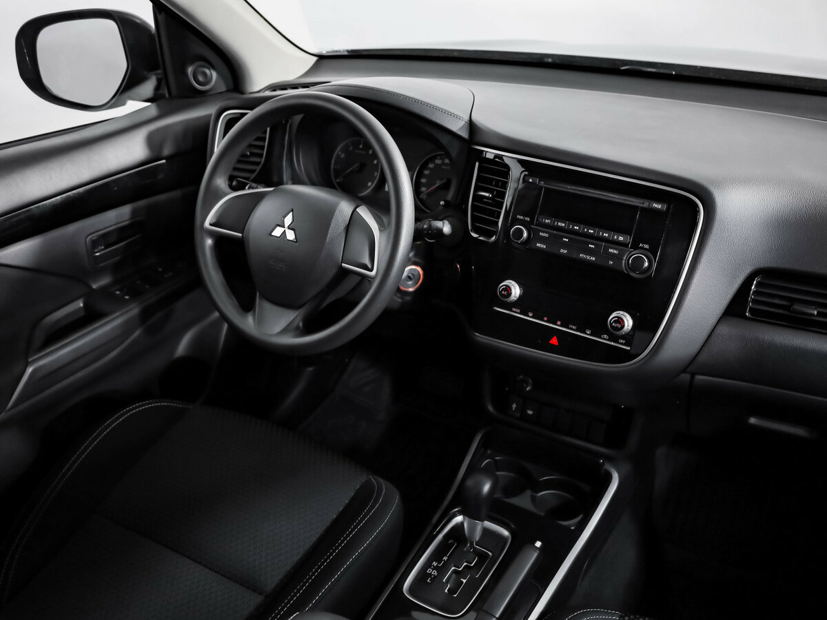 Купить Mitsubishi Outlander III Рестайлинг 3, 2020, 130 377 км, фото №8