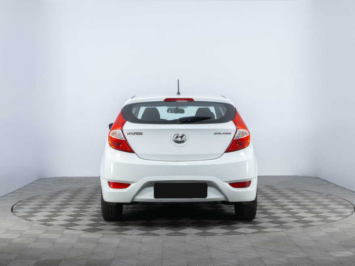 Купить Hyundai Solaris, 2014, 132 638 км, фото №6