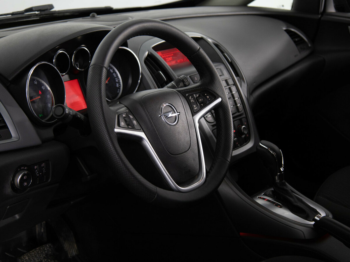 Купить Opel Astra GTC J Рестайлинг, 2012, 214 651 км, фото №14