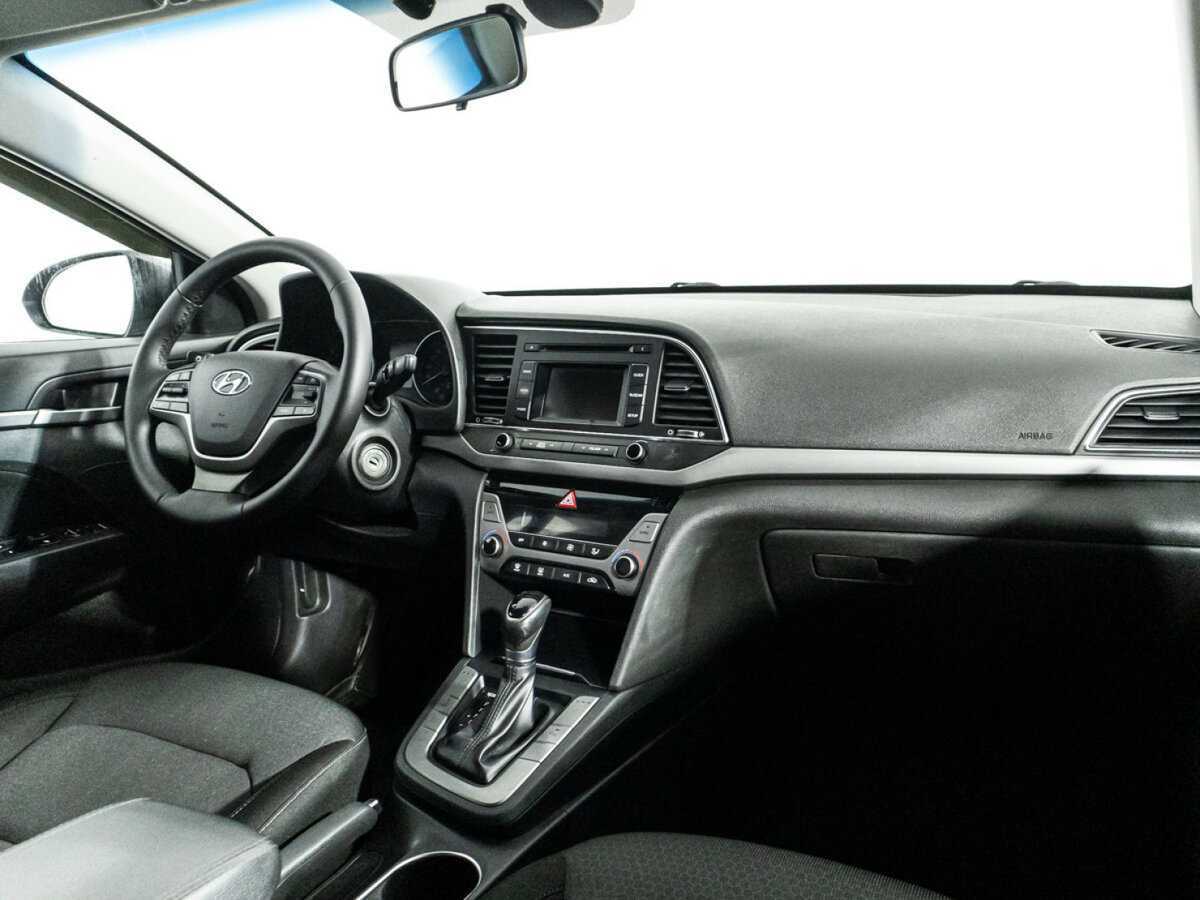Купить Hyundai Elantra, 2017, 102 852 км, фото №9