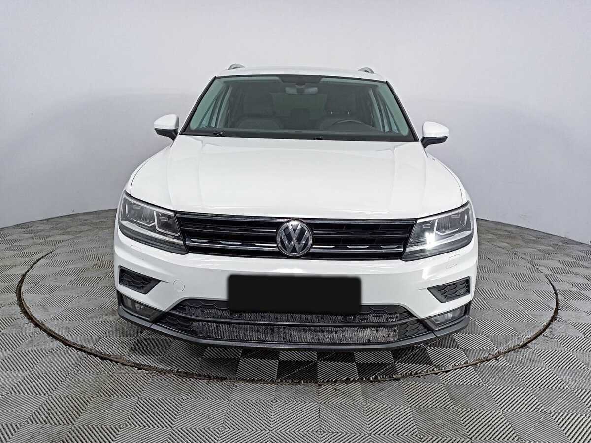 Купить Volkswagen Tiguan, 2018, 217 896 км, фото №2