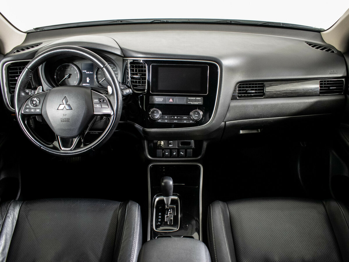 Купить Mitsubishi Outlander III Рестайлинг 2, 2017, 98 300 км, фото №11