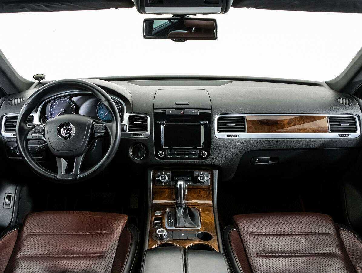 Купить Volkswagen Touareg, 2012, 229 375 км, фото №8