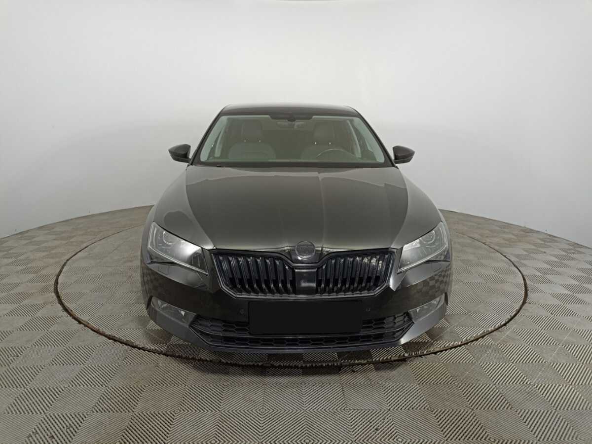 Купить Skoda Superb, 2018, 126 053 км, фото №2