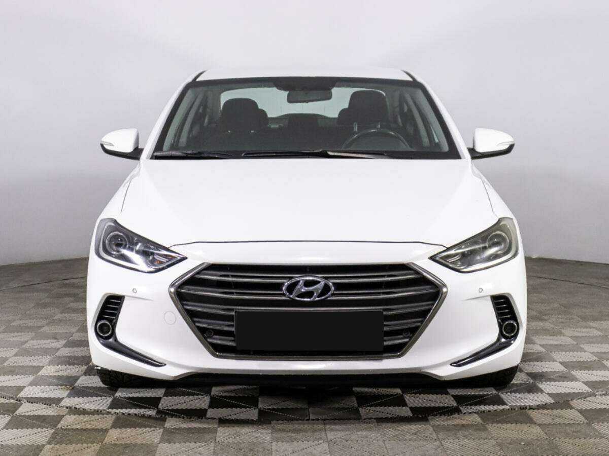 Купить Hyundai Elantra, 2017, 132 447 км, фото №2