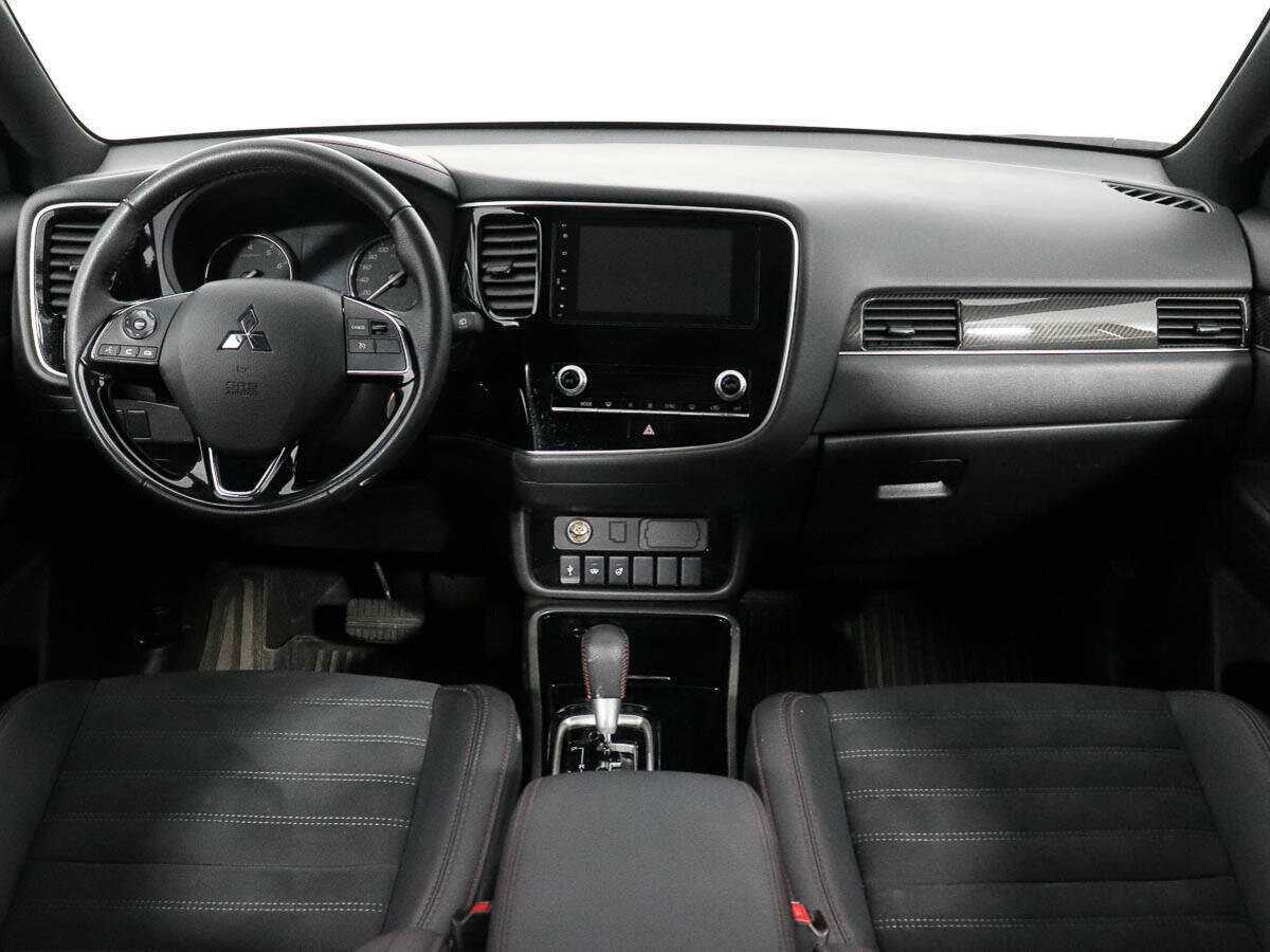 Купить Mitsubishi Outlander, 2021, 12 410 км, фото №16